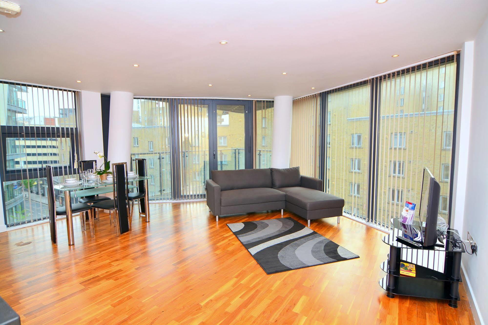 Apartment Wharf - Canary South 런던 외부 사진